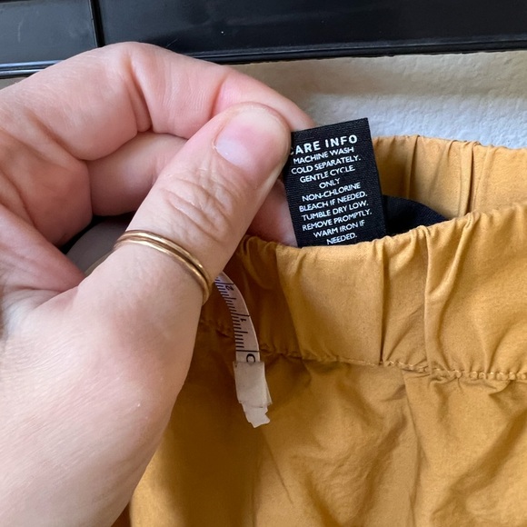 Who What wear tiered skirt mustard size M - Picture 6 of 6